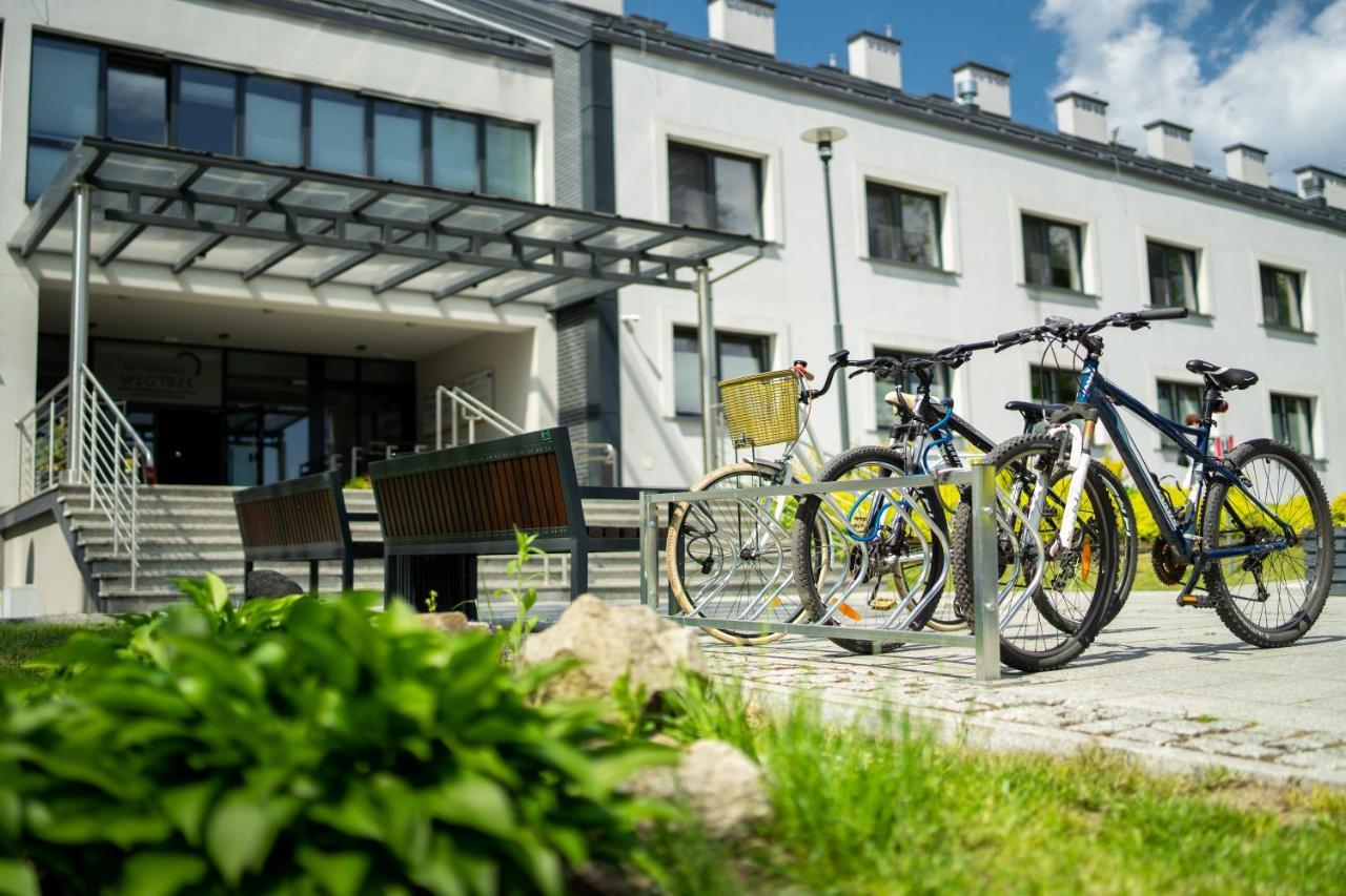 Centrum Rehabilitacji Spolecznej I Zawodowej Zaz Sloneczne Wzgorze Tarnów Exteriör bild