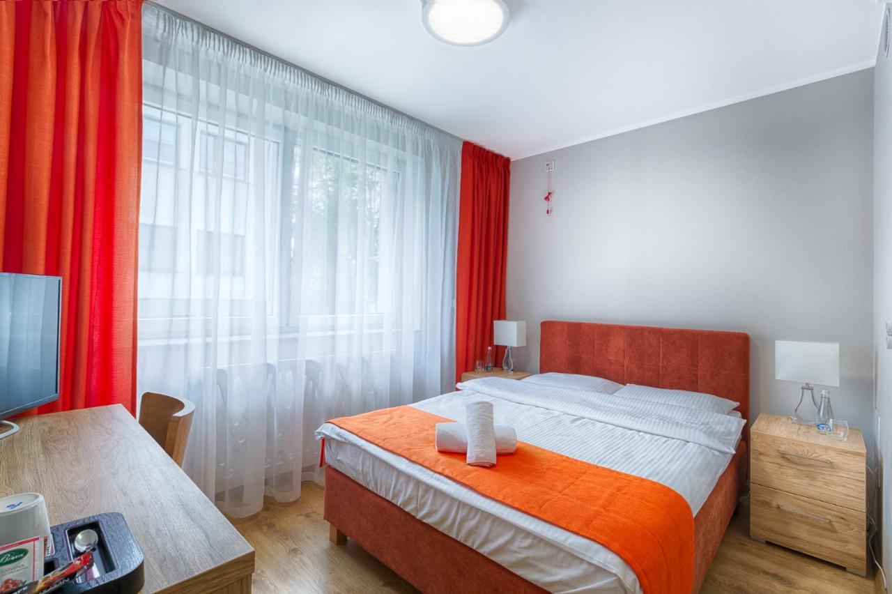 Centrum Rehabilitacji Spolecznej I Zawodowej Zaz Sloneczne Wzgorze Tarnów Exteriör bild